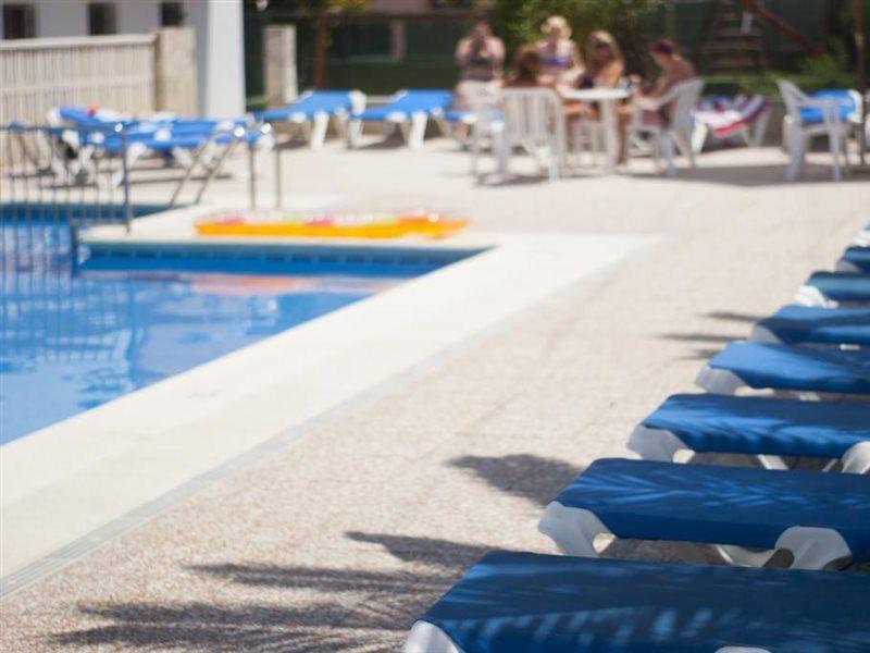 Apartamentos Zodiac Sant Antoni de Portmany Екстериор снимка