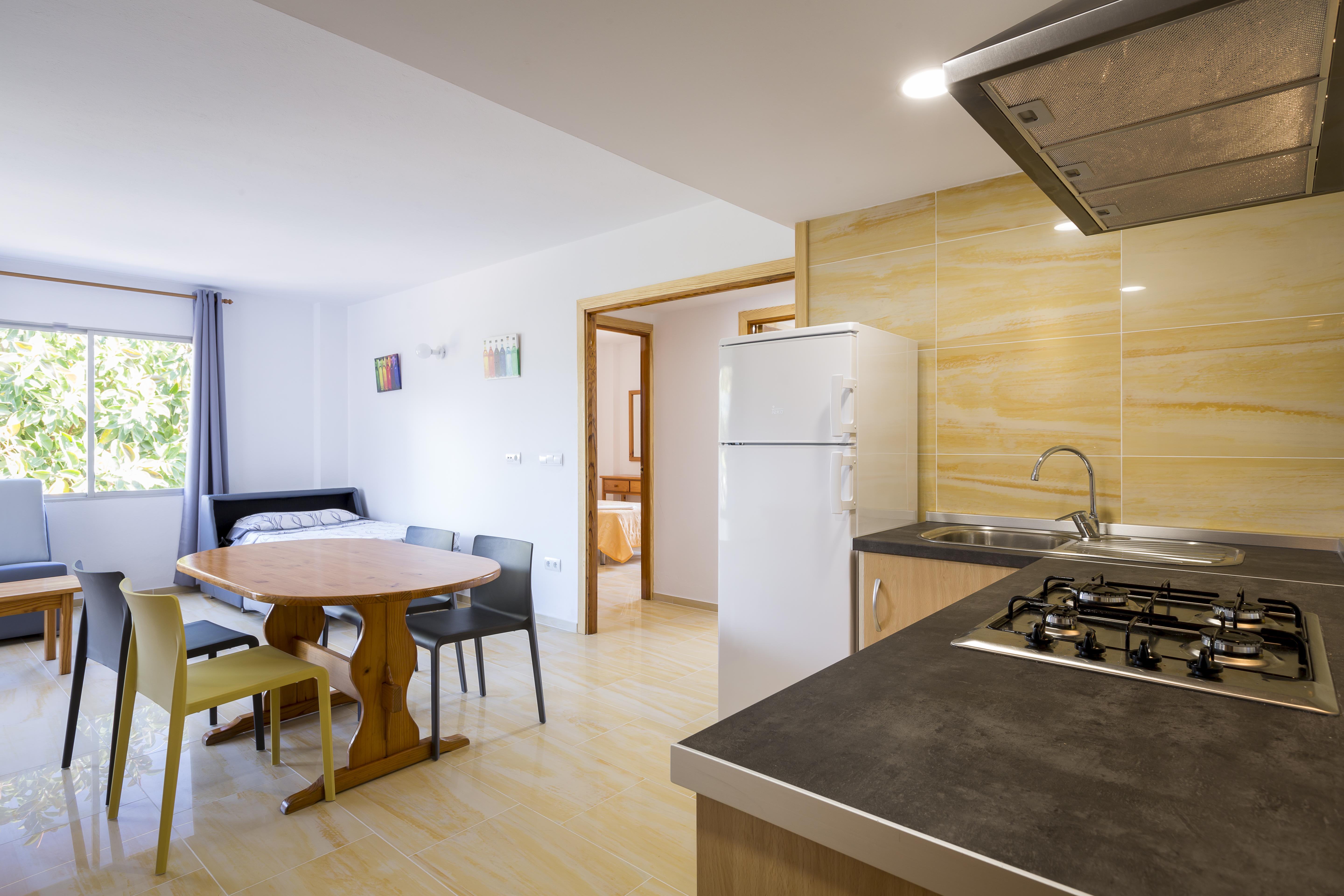 Apartamentos Zodiac Sant Antoni de Portmany Екстериор снимка