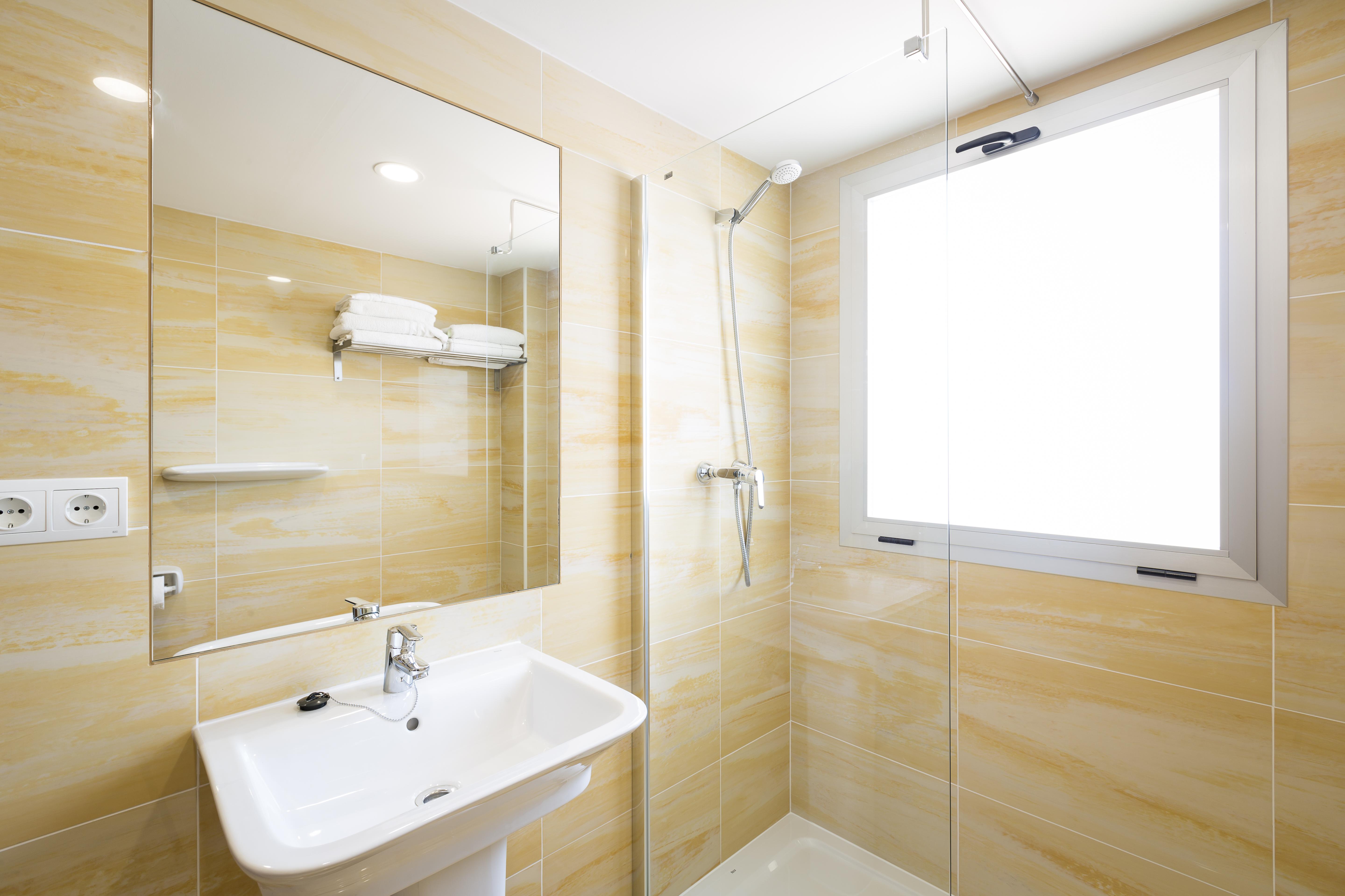 Apartamentos Zodiac Sant Antoni de Portmany Екстериор снимка