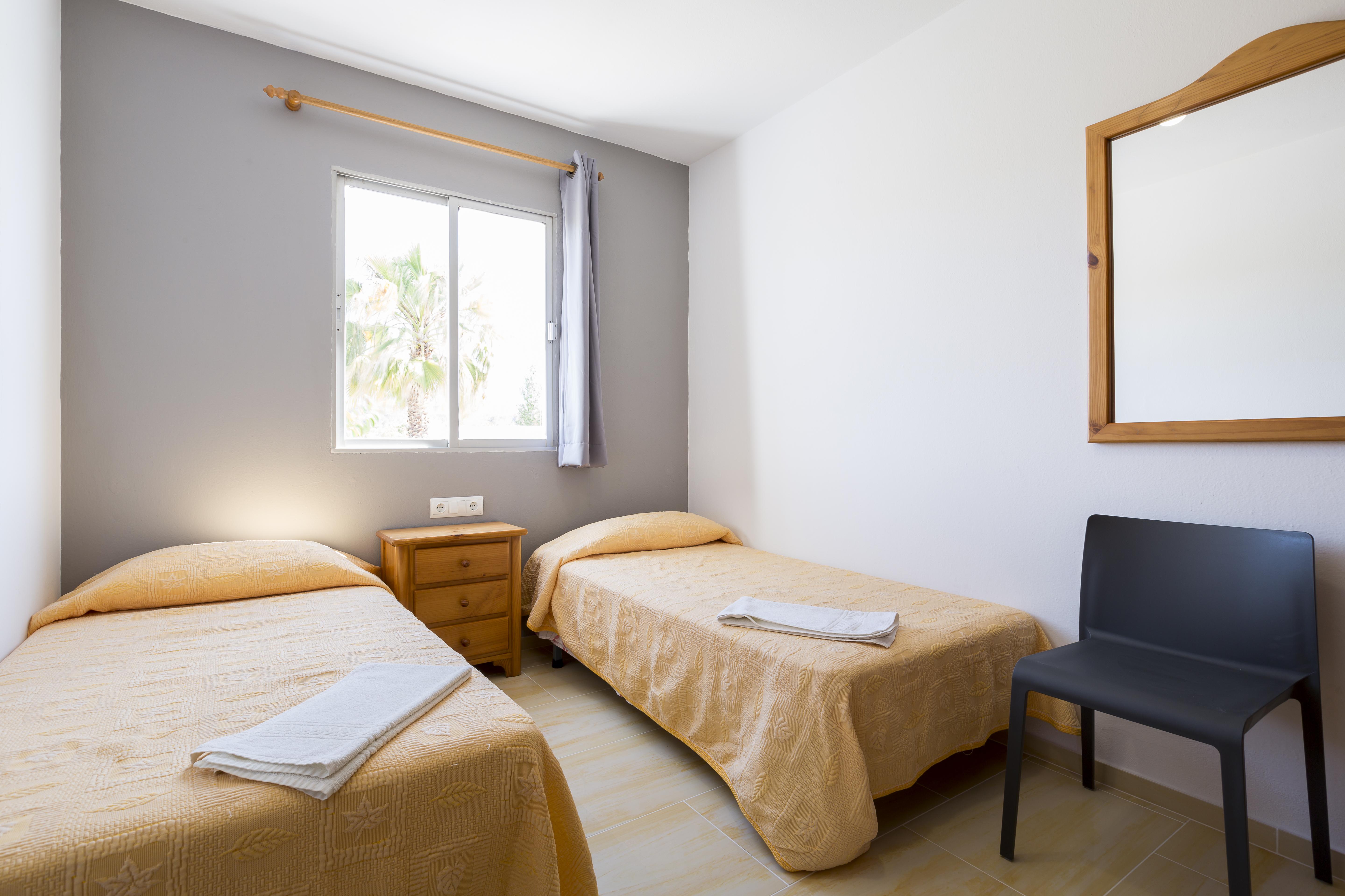 Apartamentos Zodiac Sant Antoni de Portmany Екстериор снимка