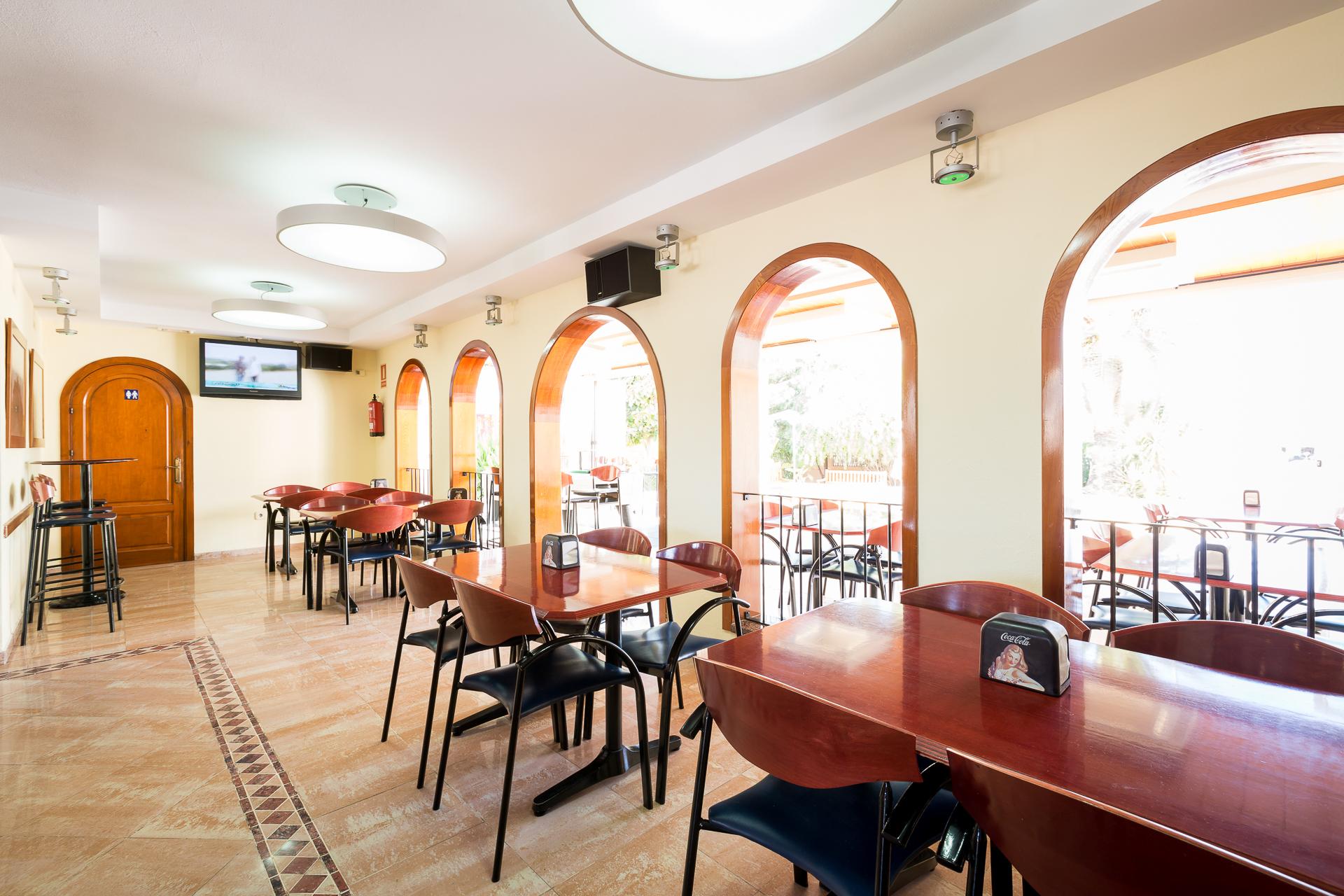Apartamentos Zodiac Sant Antoni de Portmany Екстериор снимка